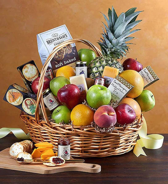 Deluxe Fruit and Gourmet Gift Basket – Citifloral, New York NY
