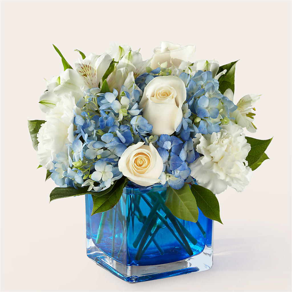Soothing Waters Bouquet – Citifloral, New York NY