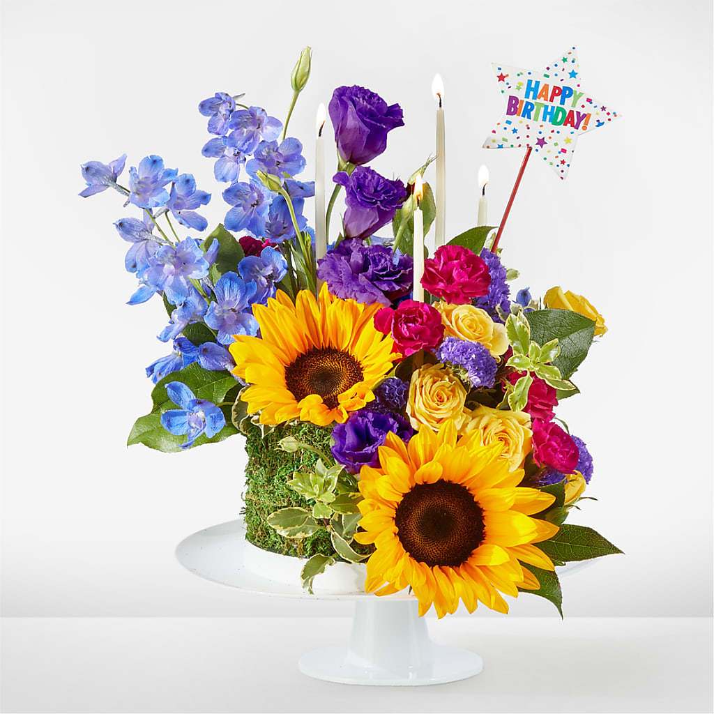 Star of the Day Floral Cake – Citifloral, New York NY