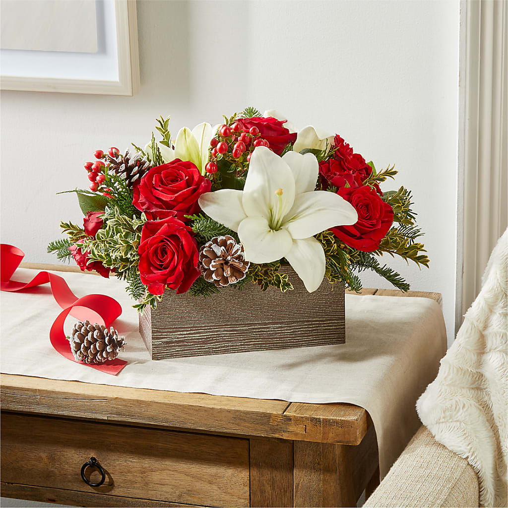 Snowy Wonderland Bouquet –  Citifloral, New York NY