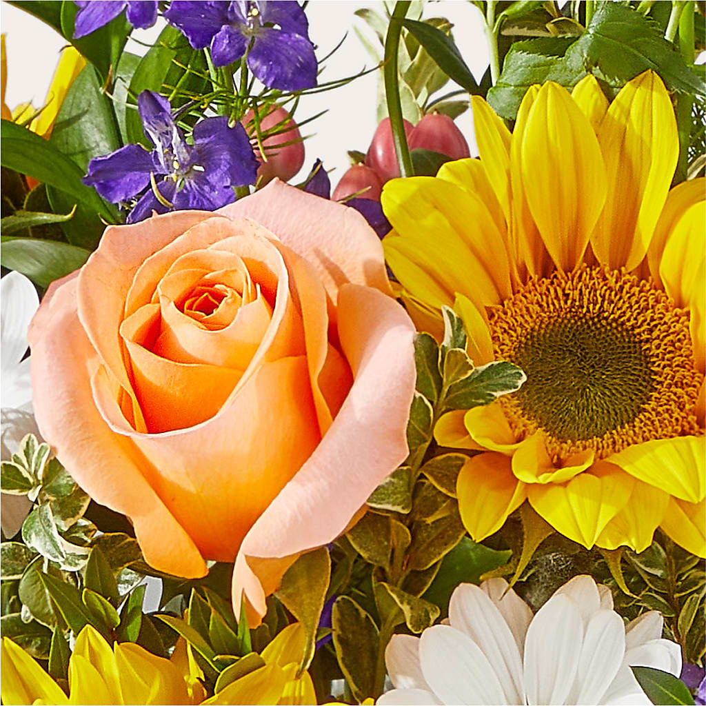 The Good Life Bouquet –  Citifloral, New York NY