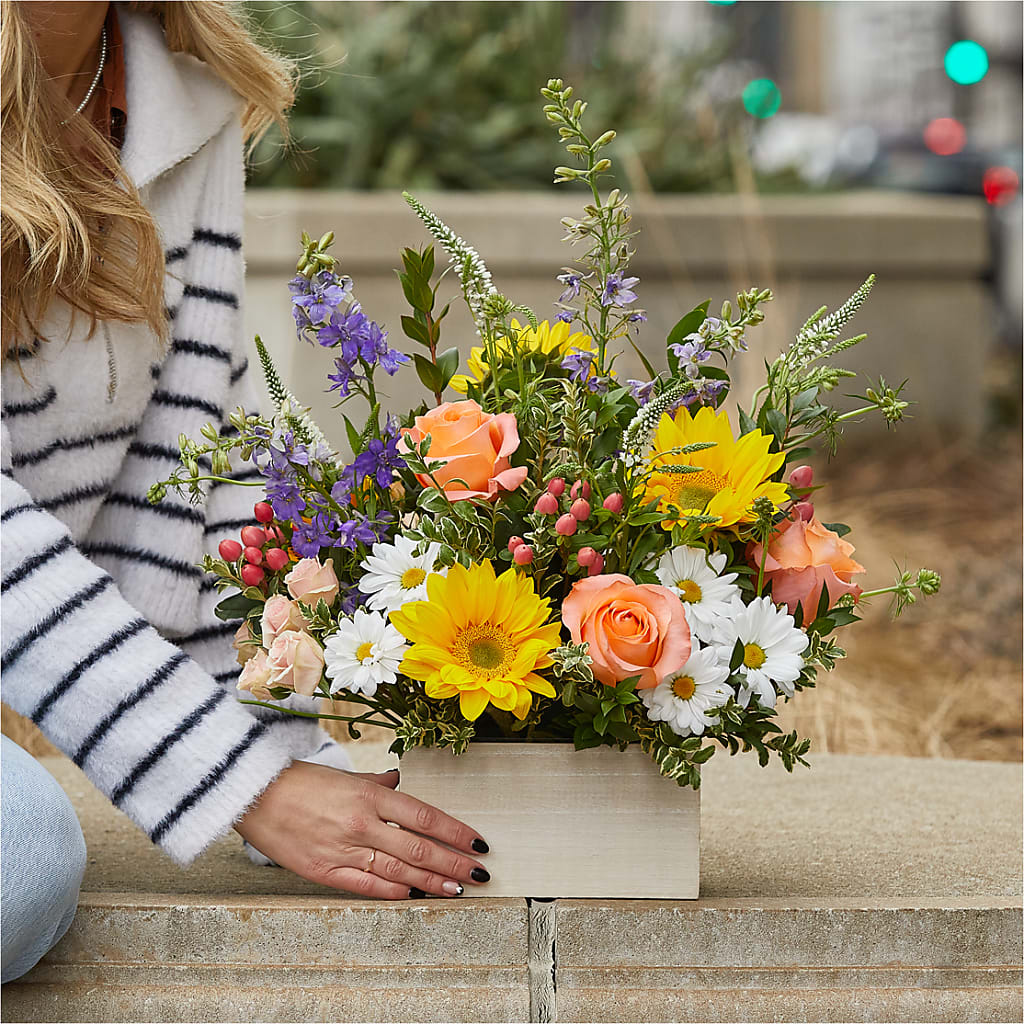 The Good Life Bouquet –  Citifloral, New York NY