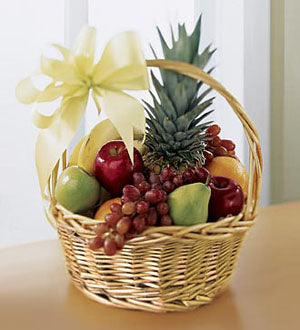 Classic Fruit Basket