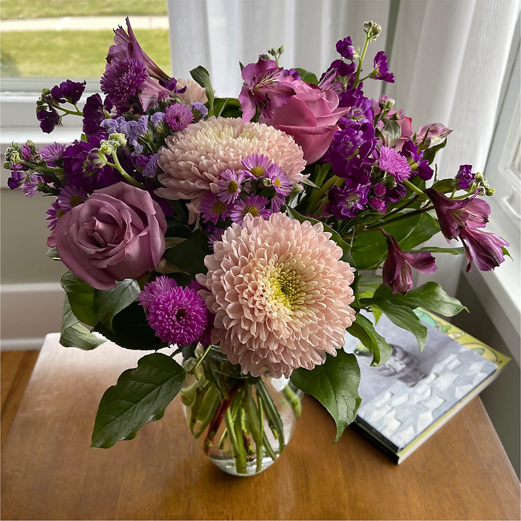 Ultraviolet Bouquet –  Citifloral, New York NY