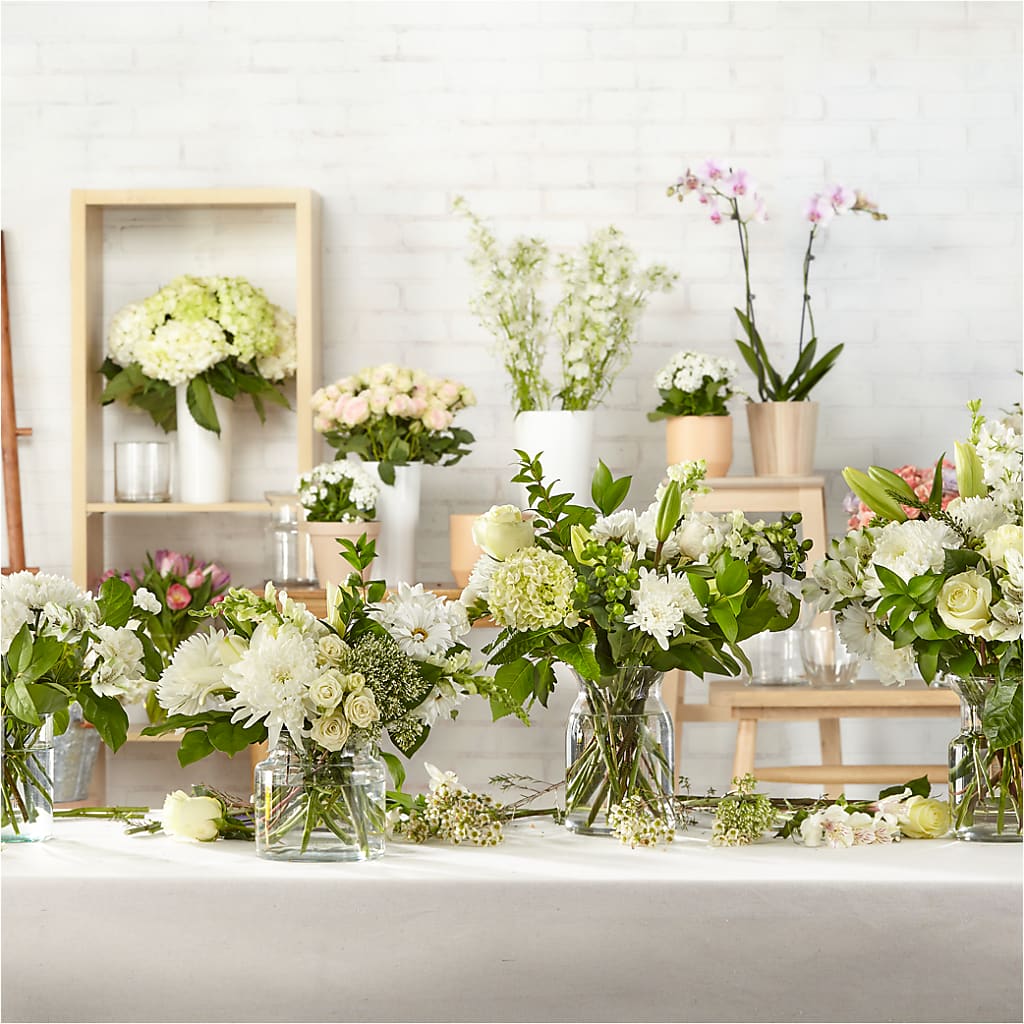 Classic Ivory – A Florist Original –  Citifloral, New York NY