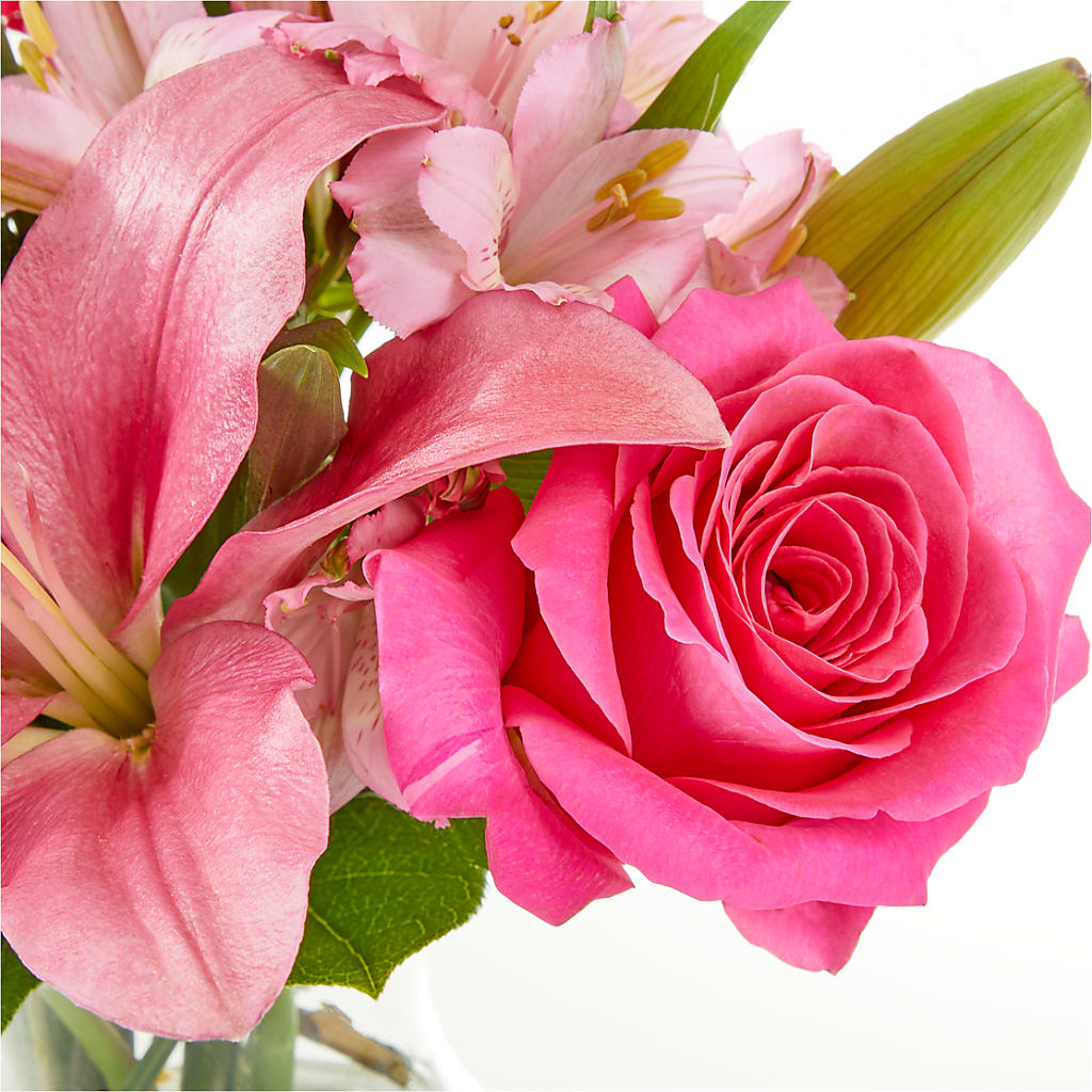 Lots of Love Bouquet –  Citifloral, New York NY