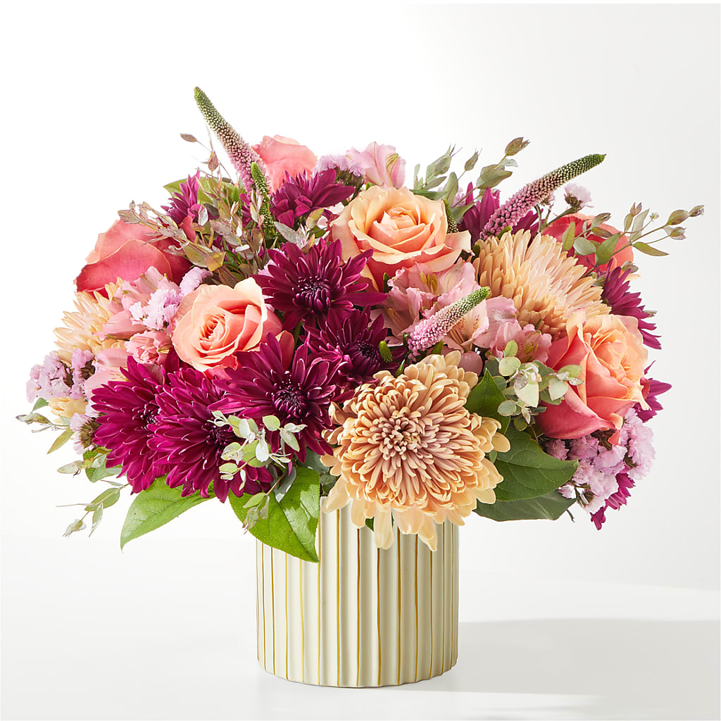 Berry Cobbler Bouquet with Ivory Vase –  Citifloral, New York NY