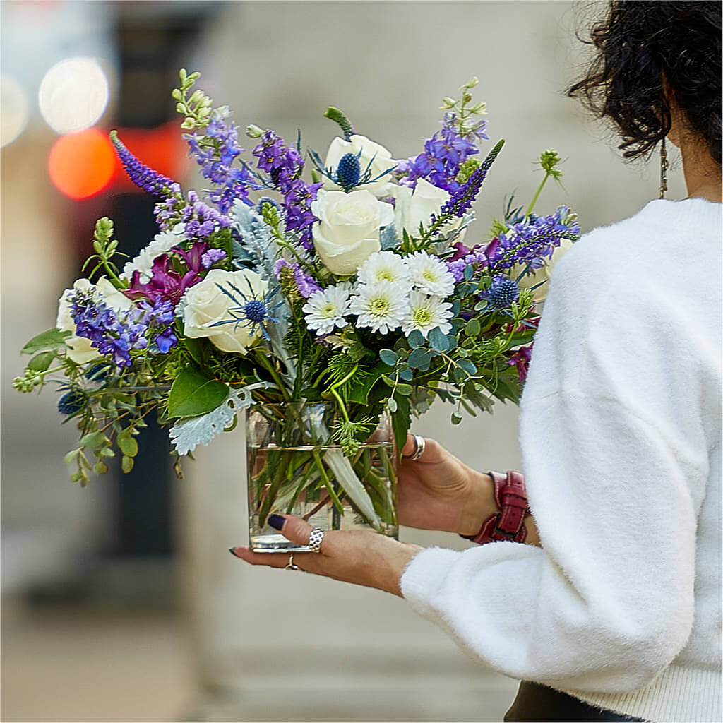 Shooting Star Bouquet –  Citifloral, New York NY